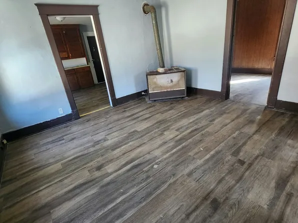 626 E 23rd St #2, Erie, PA 16503