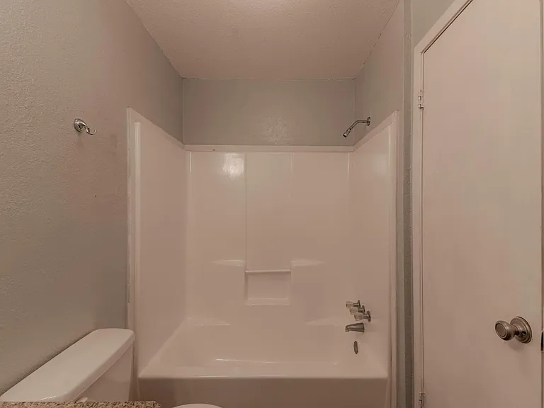 100 Uhland Rd #3 — Photo 19