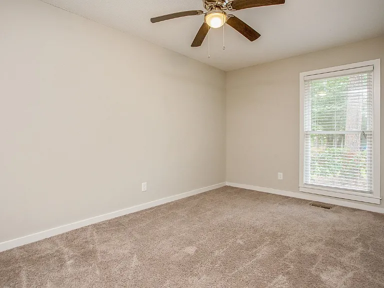 4616 Pine Needle Ct — Photo 19