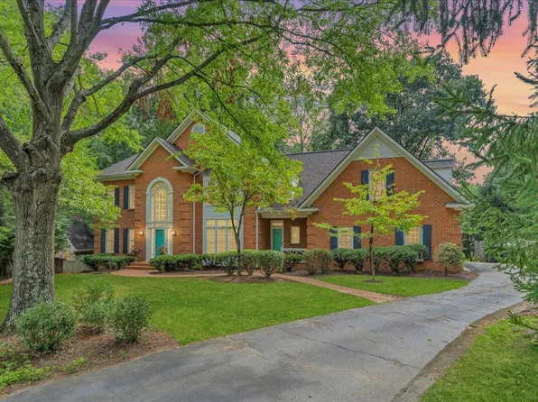 5812 Old Locke Ct, Roanoke, VA 24018