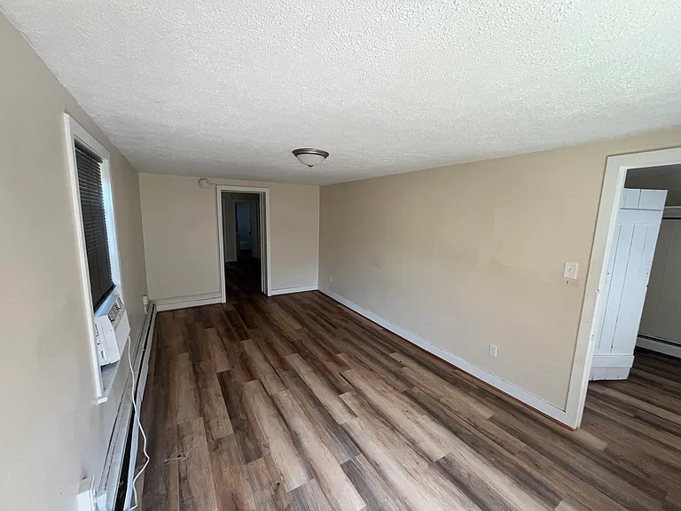 5760 Main St #2 — Photo 6