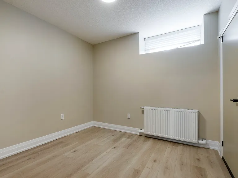 101 Margaret Ave — Photo 7