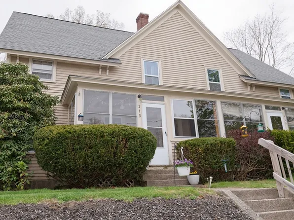 113 East St Unit 113, Whitinsville, MA 01588