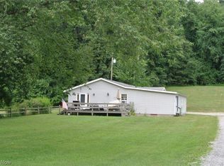 1640 Cassingham Hollow Dr, Coshocton, OH