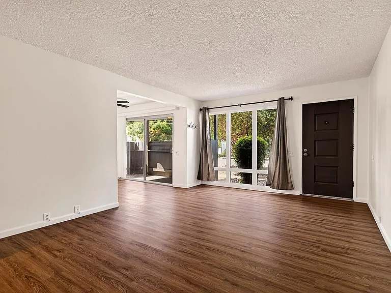 615 Rancheria Dr — Photo 2