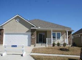 4665 SW Soldier Dr, Lees Summit, MO 64082