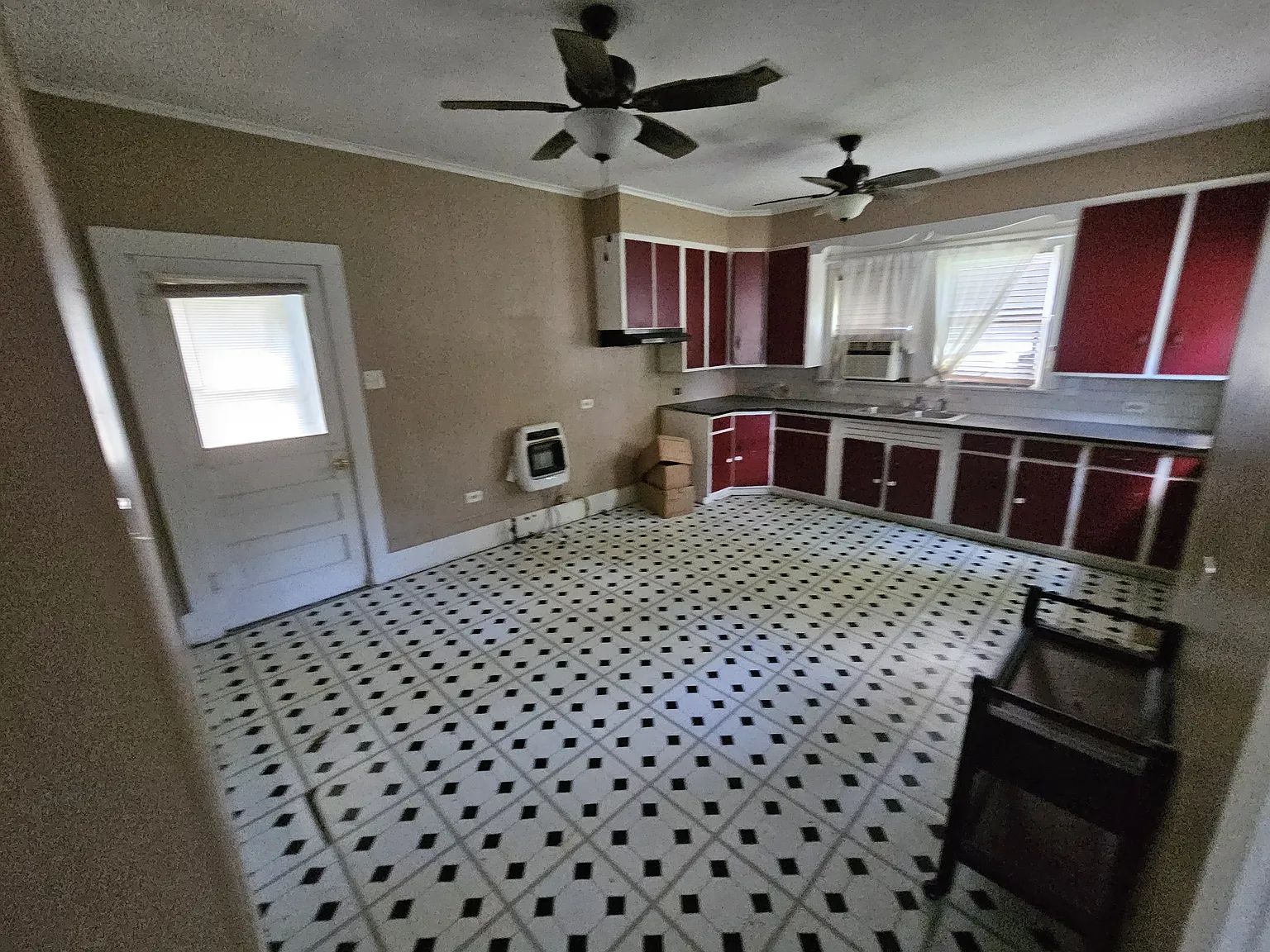 1505 Quevado Street - 1 — Photo 2