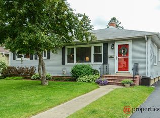 409 Dawes St, Libertyville, IL