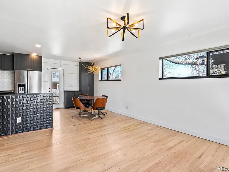 9309 Highland Pl — Photo 6