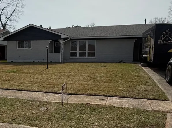 1910 Ray Ave, Bossier City, LA 71112