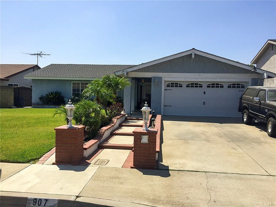 1st image of 907 W Eucalyptus St