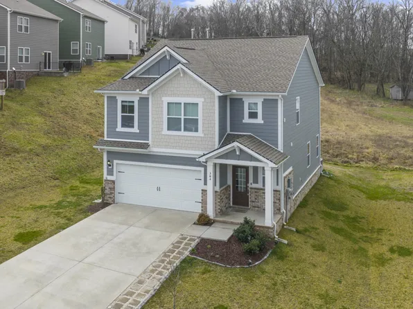 304 Razzle Dr, Smyrna, TN 37167