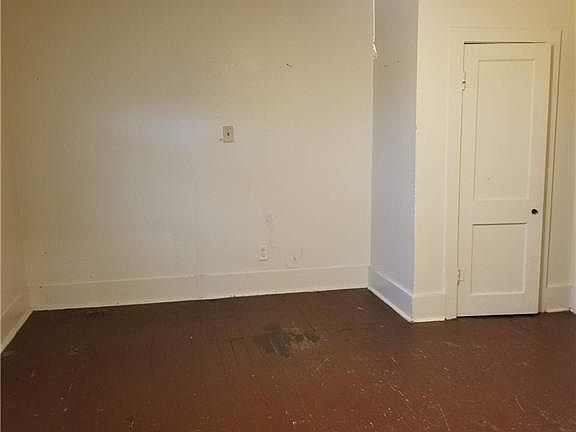4th image of 1419 Laredo St APT 2