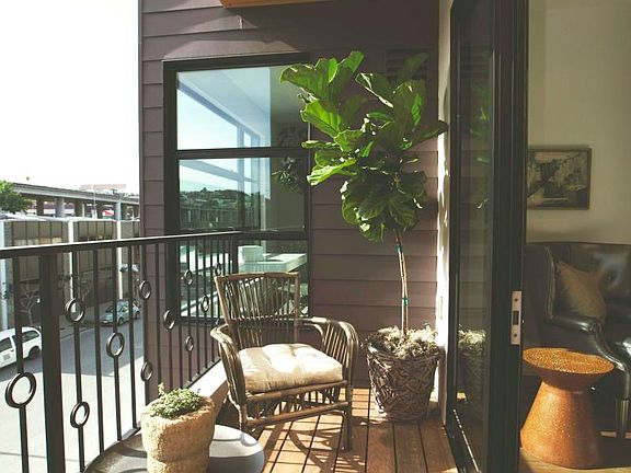 Private Deck