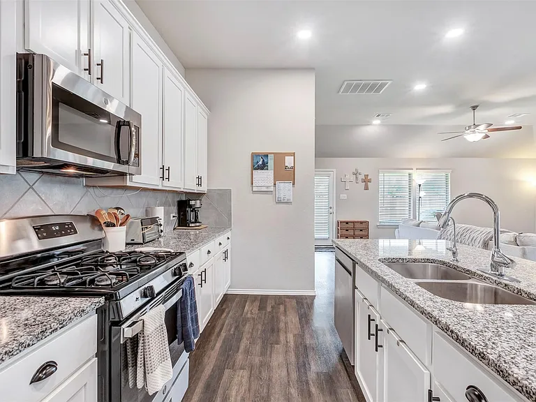 19242 Red Cascade Ct — Photo 8