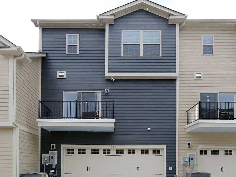 313 Annandale Dr — Photo 6