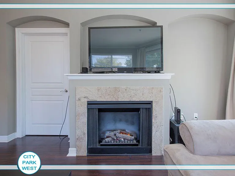 1705 Gaylord St #104 — Photo 11