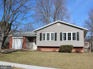 10 Aldershot Dr, Newark, DE 19713