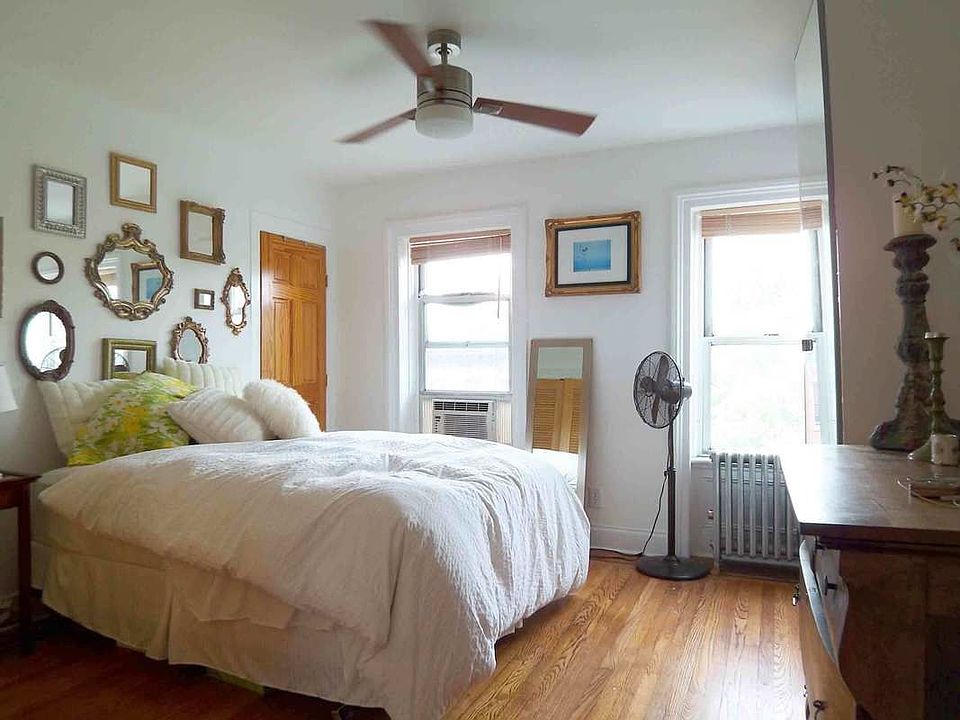 1st image of 395 10th St #2