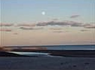 4 Lookout Point Rd, Plymouth, MA 02360