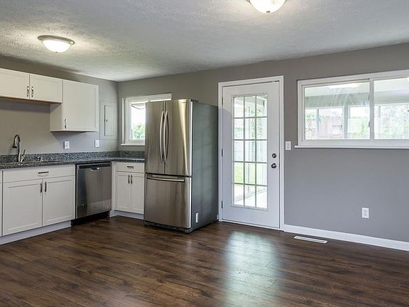4th image of 5142 Pepper Dr