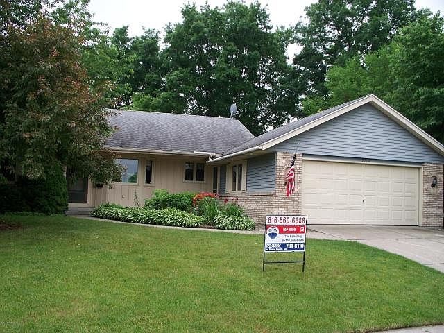 1st image of 3750 Missaukee Ave SW