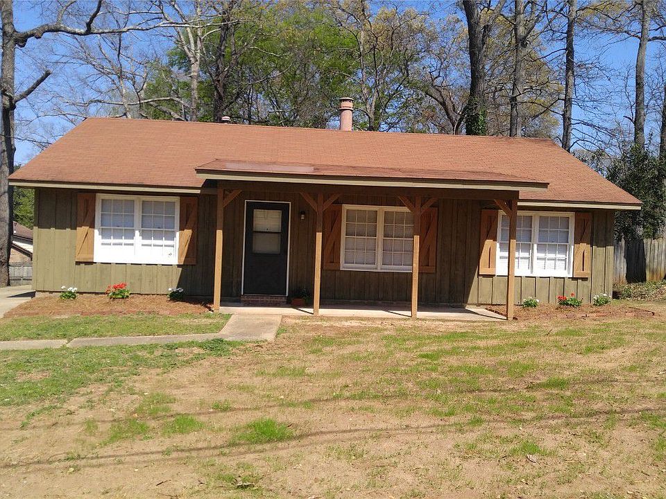 1st image of 3105 Milan Dr