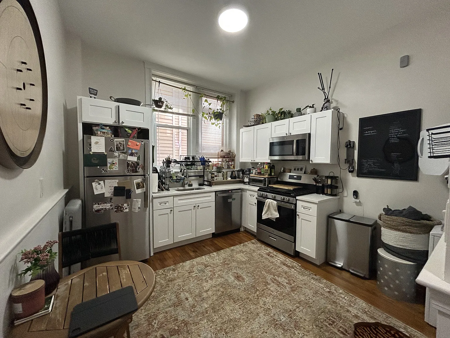 Studio, 525 sqft, $2,450 — Photo 2