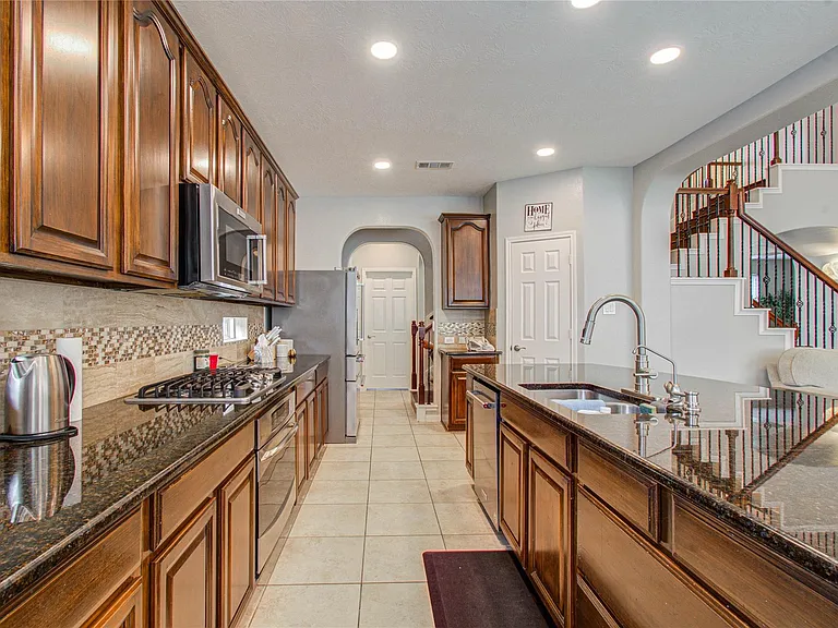 1510 Lake Grayson Dr — Photo 28