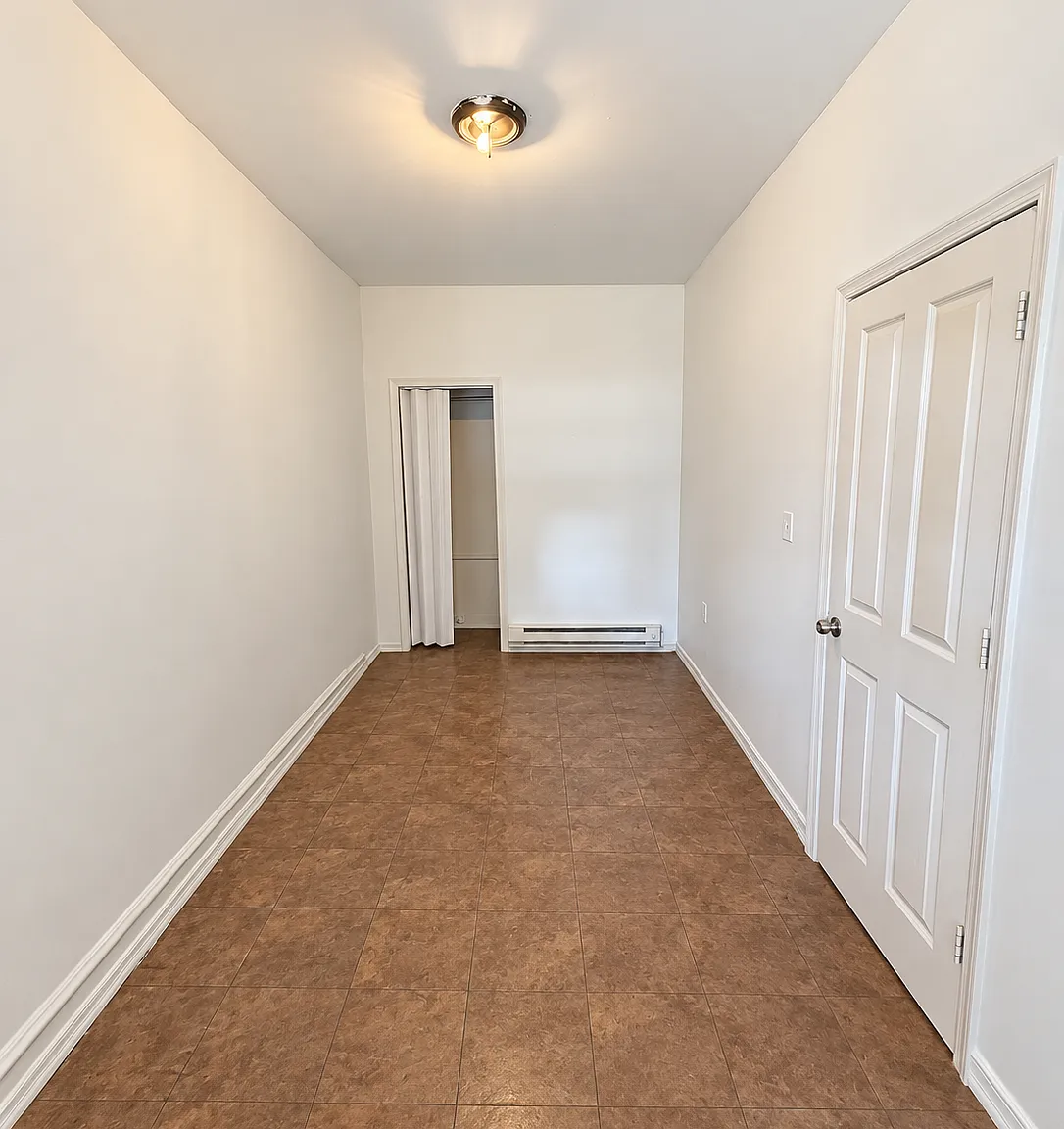 2 bed, $1,250 — Photo 4