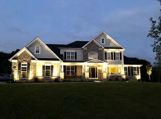 1250 Silver Stream Dr, Yardley, PA 19067