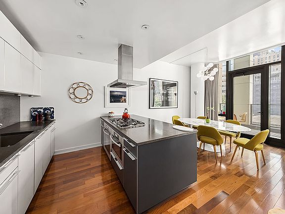 5th image of 101 Warren St #7L