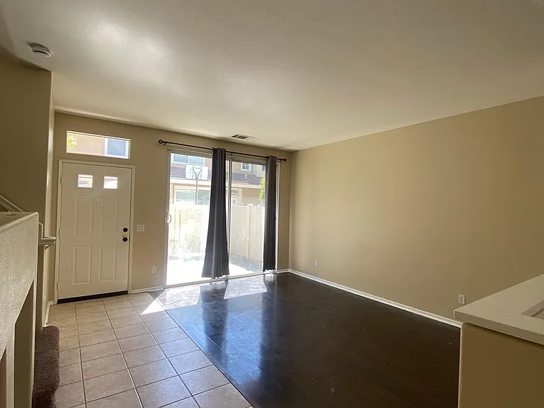 926 S Boulder Pl — Photo 4