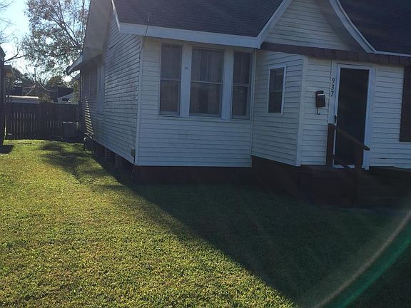 2nd image of 937 W Main St #937