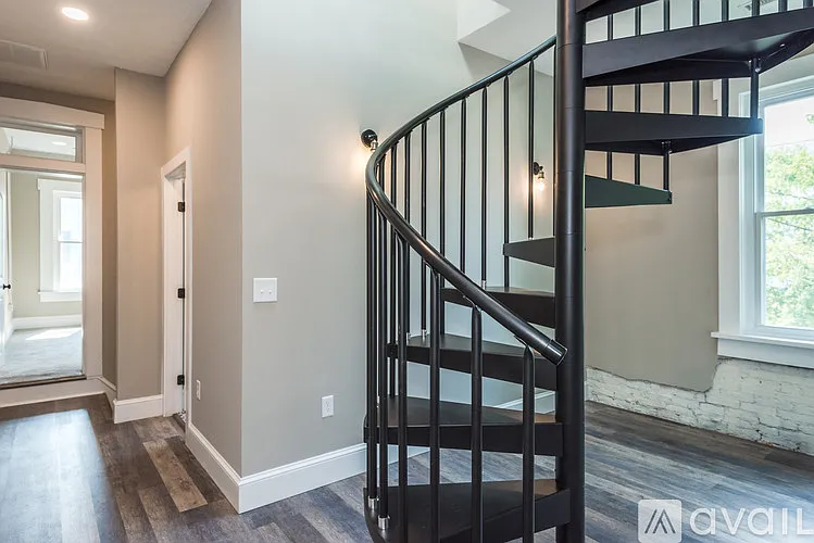 41 Green St — Photo 48