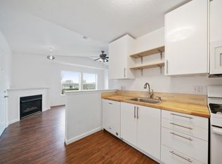 15058 NW Central Dr APT 1010, Portland, OR