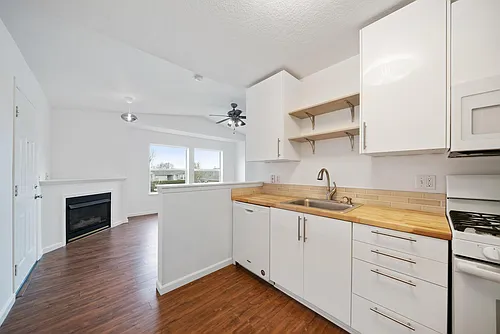 15058 NW Central Dr #1010 Photo 1