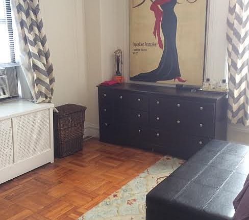 5th image of 110 W 69th St APT 7C