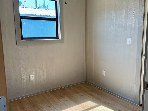 3rd image of 194 Lighthouse Loop