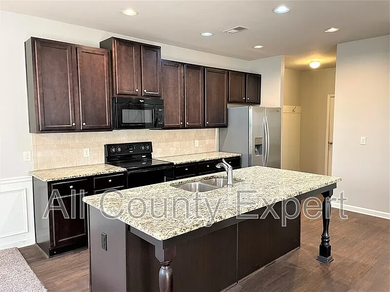 5338 Cactus Cove Ln — Photo 6