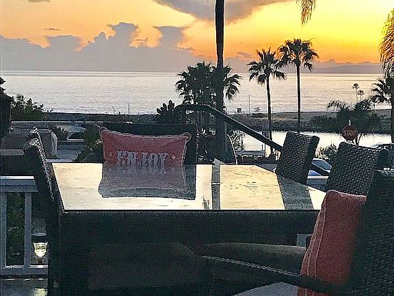 Front Patio - sit down views