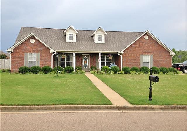 1st image of 303 Ohara Dr