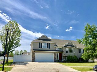 1105 E Warm Springs Ave, Post Falls, ID 83854