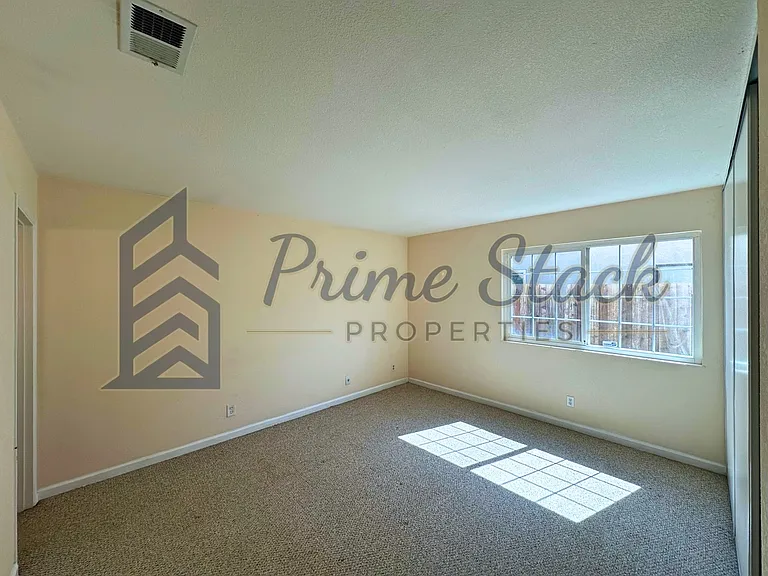 34443 Colville Pl — Photo 9