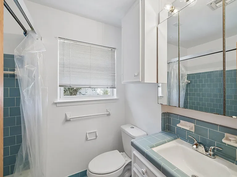7050 Cole Creek Dr — Photo 9
