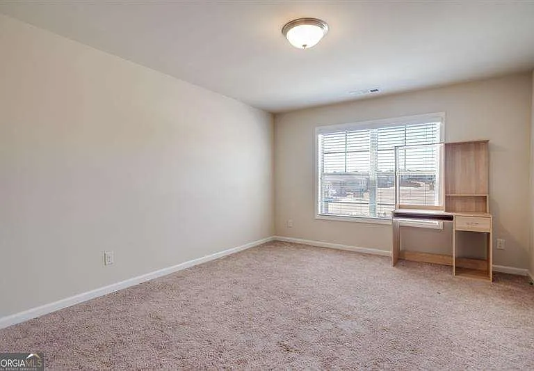 4215 Miramount Overlook — Photo 33