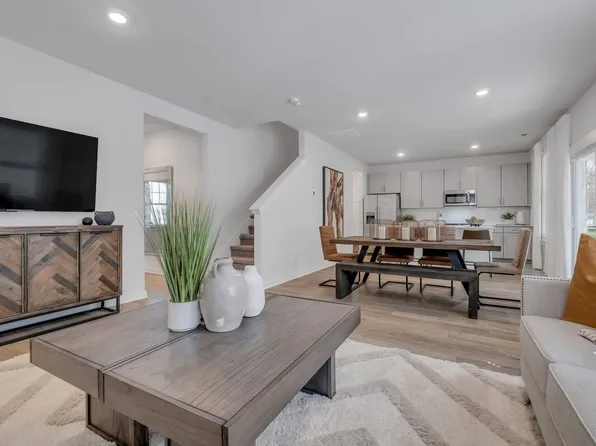 2417 Williams Ridge Dr, Columbia, TN 38401