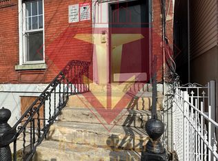 154 Union St #2R, Jersey City, NJ 07304