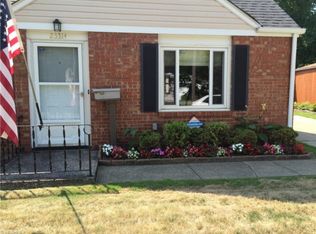 23314 Roger Dr, Euclid, OH 44123