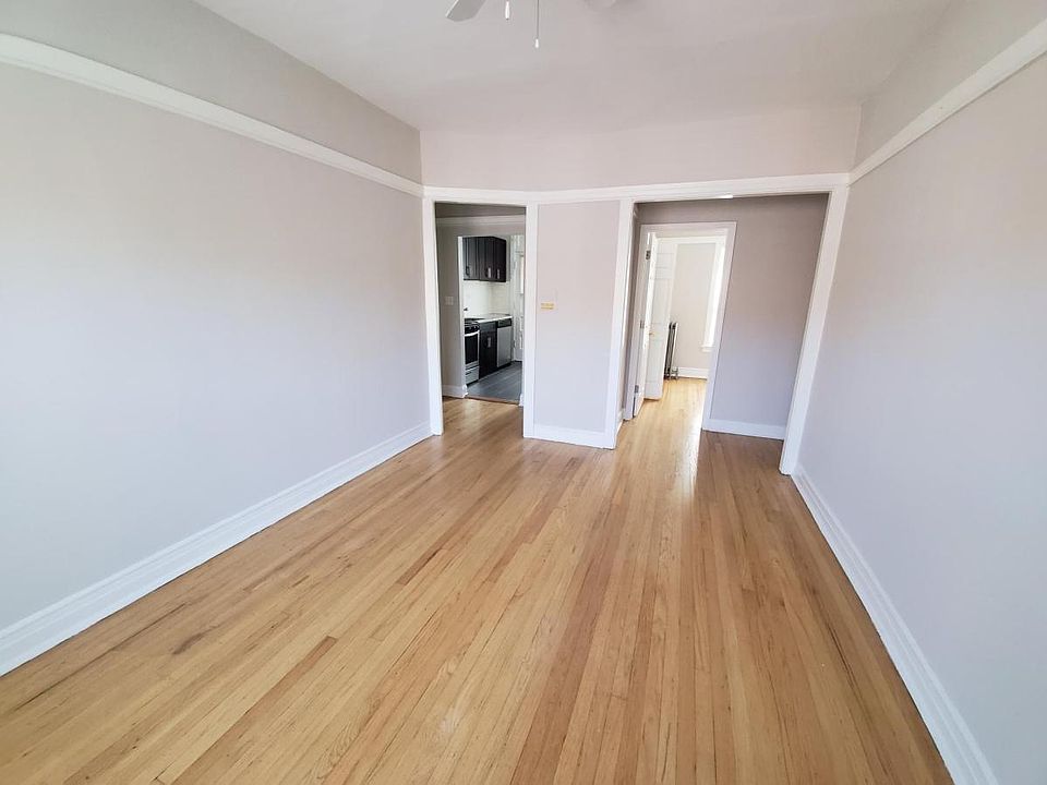 1st image of 1441 W Lunt Ave APT 3S